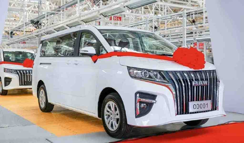 这就是您家的王牌啊？看见这个MPV我为BAW丢脸__财经头条