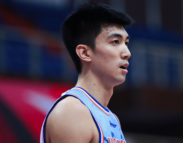 新疆双塔打疯了,唐才育9记三分,马布里宣布好消息!