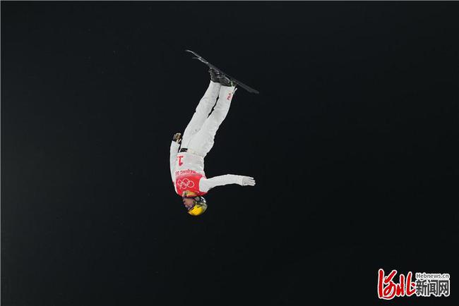 【聚焦北京冬奥会】自由式滑雪空中技巧混合团体决赛 中国队排名第一晋级次轮休闲区蓝鸢梦想 - Www.slyday.coM