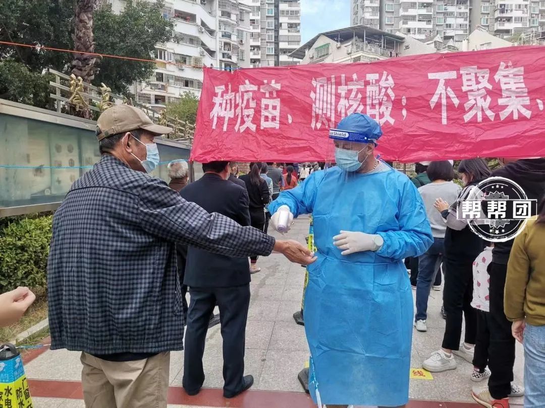 “我父母也会为我在中国做志愿者而骄傲！”福州来了位特殊志愿者休闲区蓝鸢梦想 - Www.slyday.coM