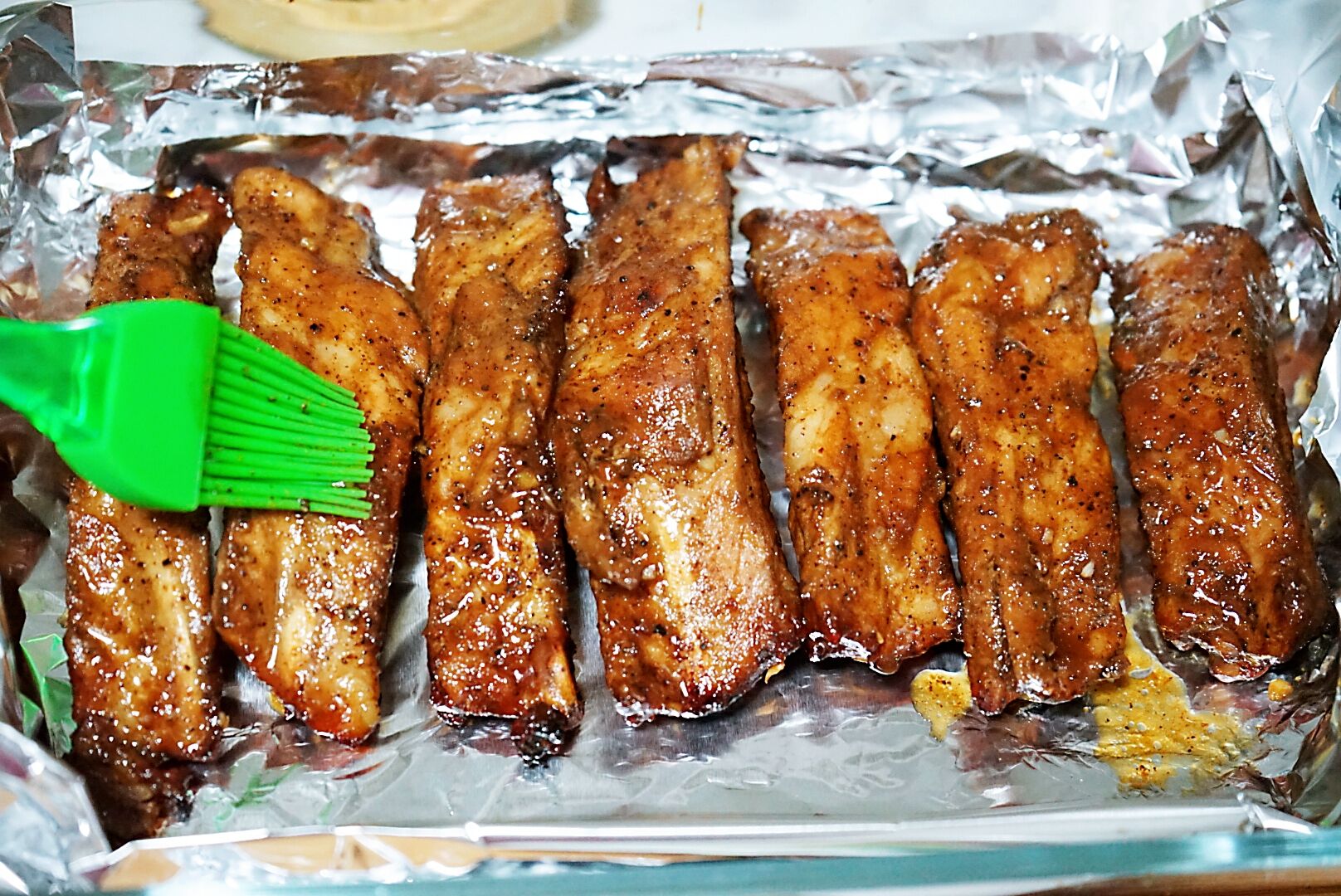 猪肉价格一下降,我和家人就爱这样吃烤猪排,鲜嫩多汁香而不腻