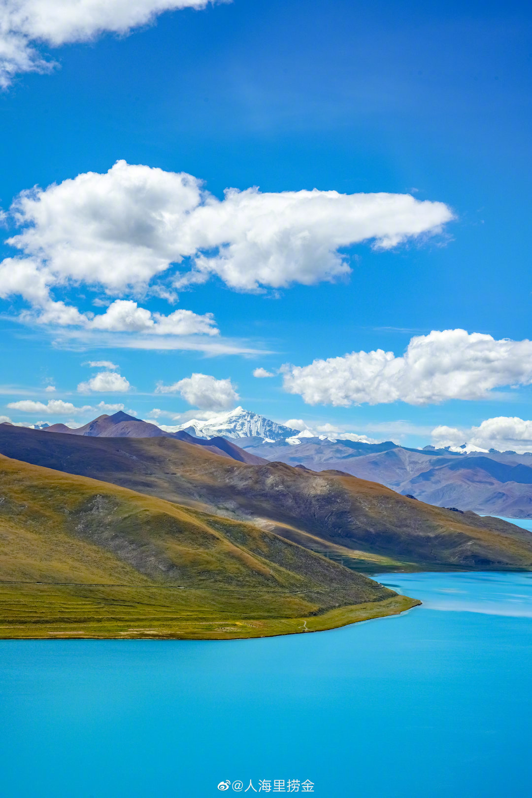 羊卓雍措西藏三大圣湖之一的羊湖相机也拍不出它的翠蓝 @人
