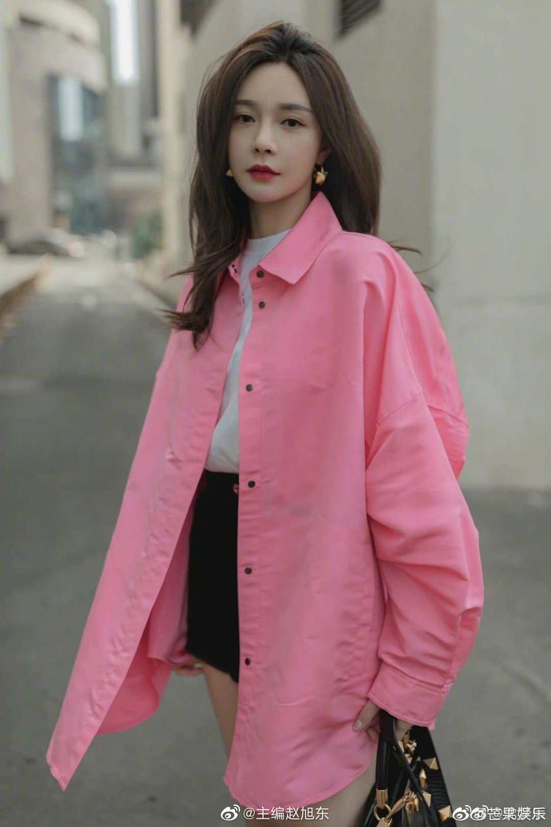 看 听姐说 被 沈梦辰笑到下巴脱臼