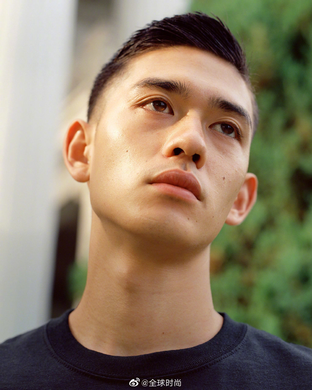 日本模特浅野启介,各大潮流时尚杂志和品牌的御用模特~__财经头条