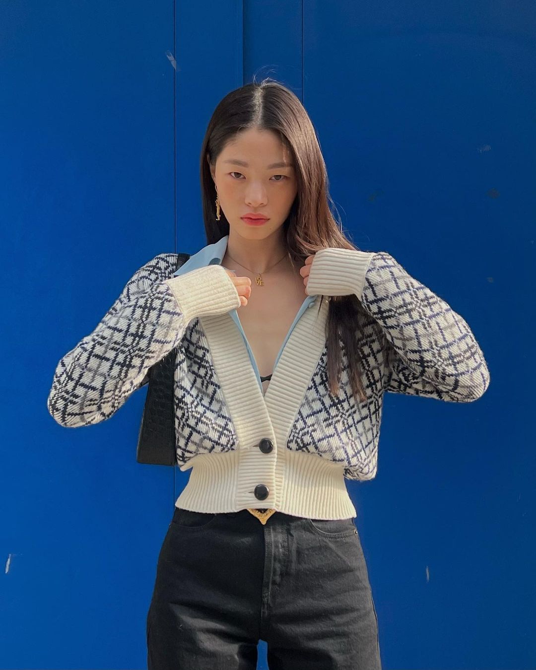 模特kim.a.hyun的日常 cr logo_高清图集_新浪网