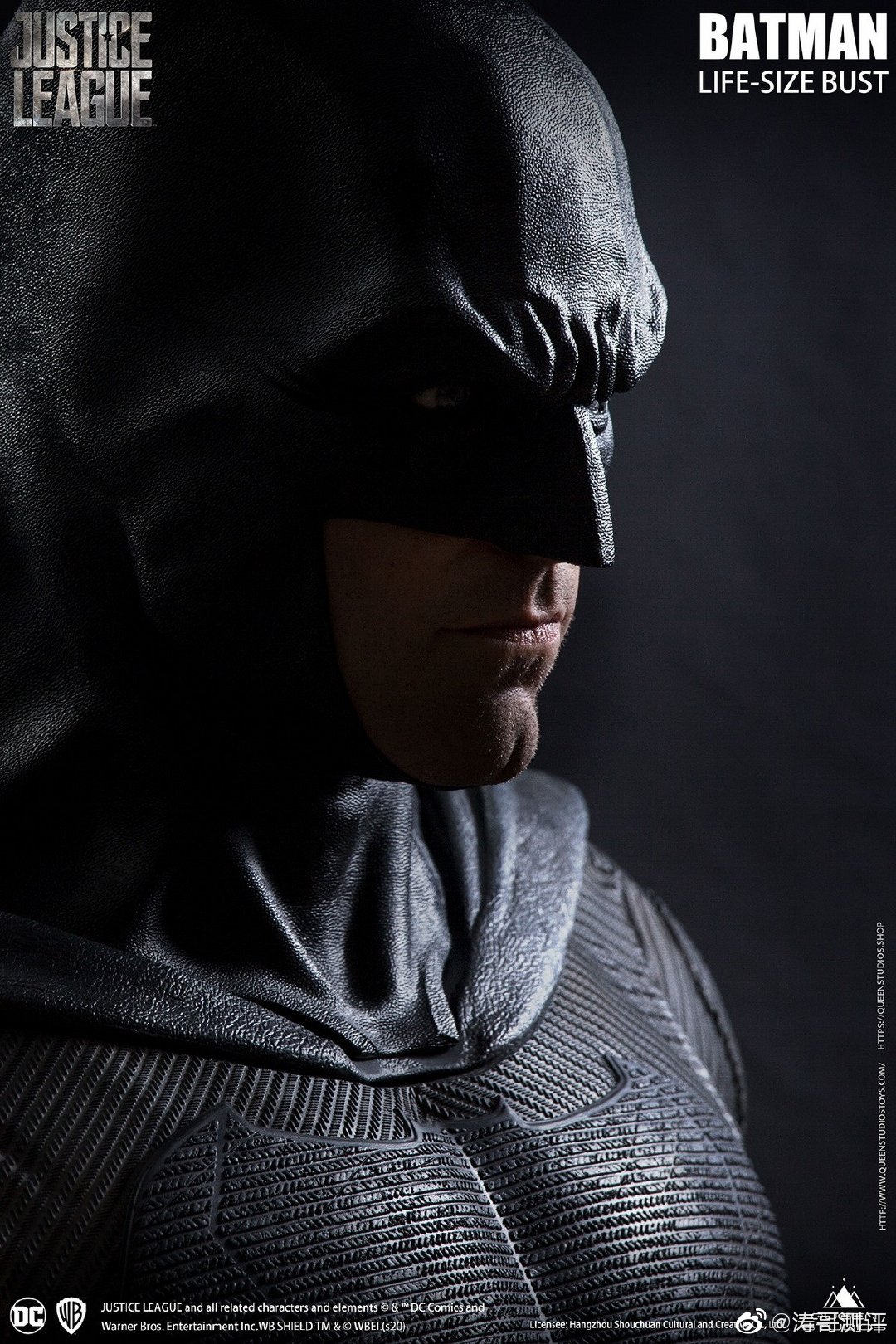 queen studios正式公布了他们家1/1大本蝙蝠侠的胸像.本品全高77cm