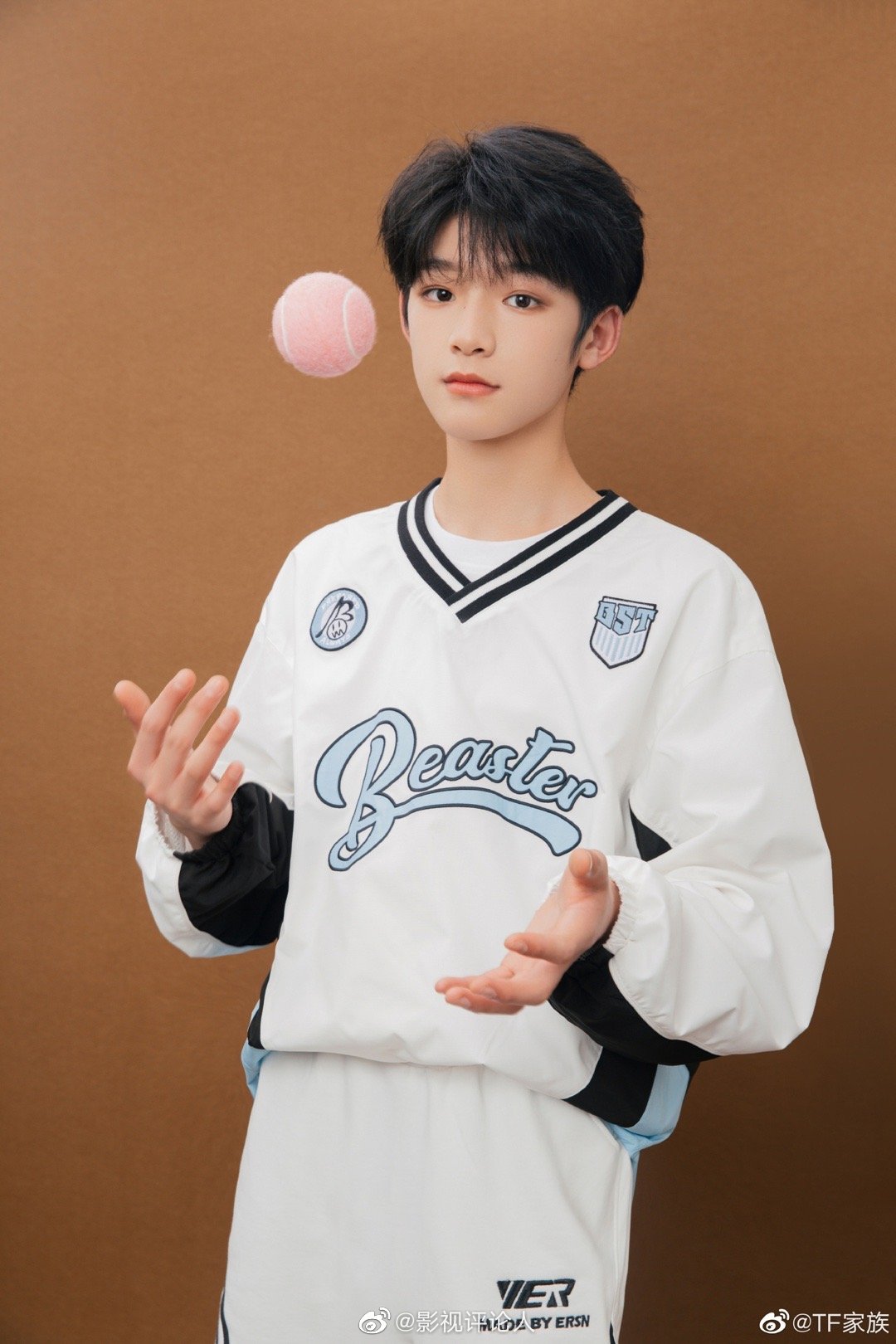 tf家族四代运动少年风概念照 元气满满 汪浚熙 王浩 张桂源……_高清