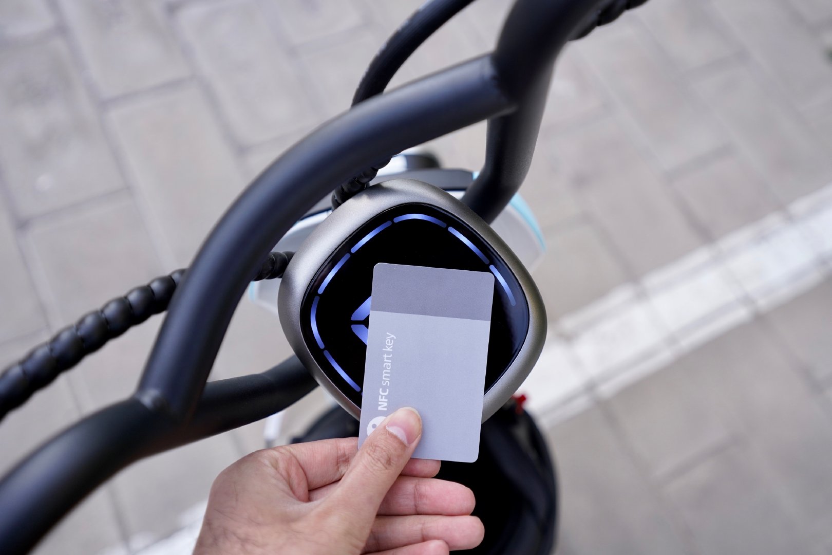 九号电动c60详细体验:智能感应解锁,续航意外