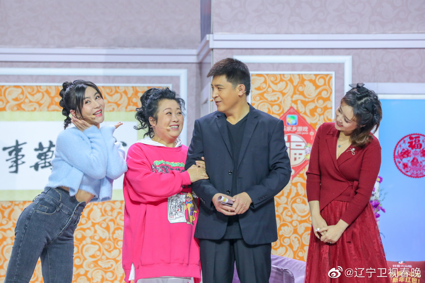 不过今天一起坐下来,重温,看看孙涛,邵峰领衔的《欢乐饭米粒儿》大