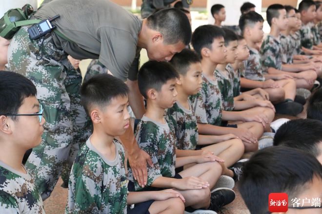 想锻炼孩子的独立生活能力吗？南国军事拓展夏令营火热报名中休闲区蓝鸢梦想 - Www.slyday.coM