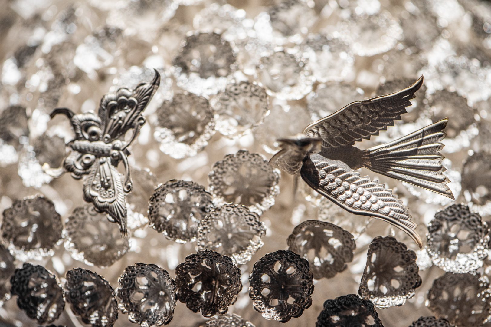 贵州民族博物馆藏苗族银凤冠