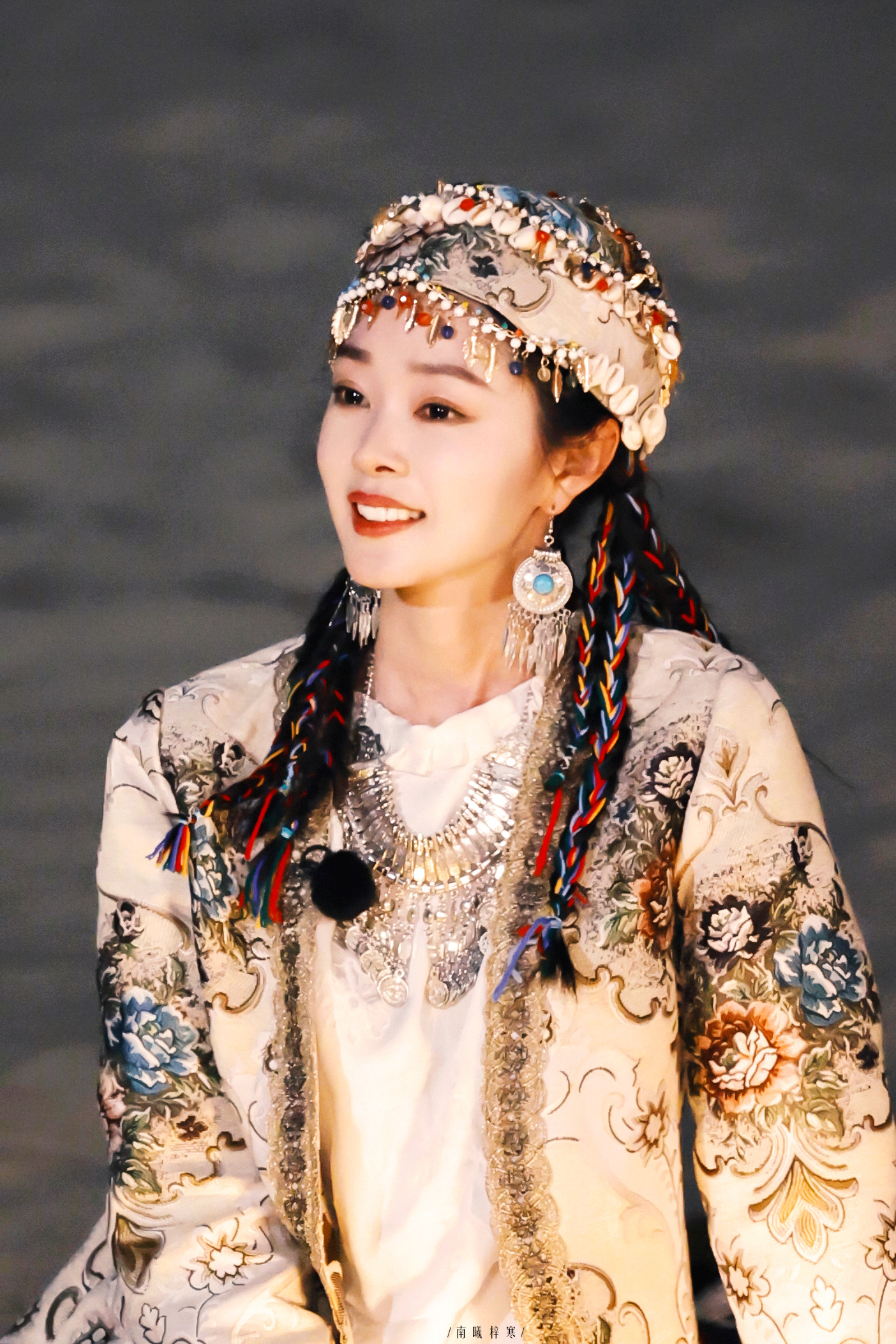 追星星的人宋轶你需要的只是一个个拔地而起的角色