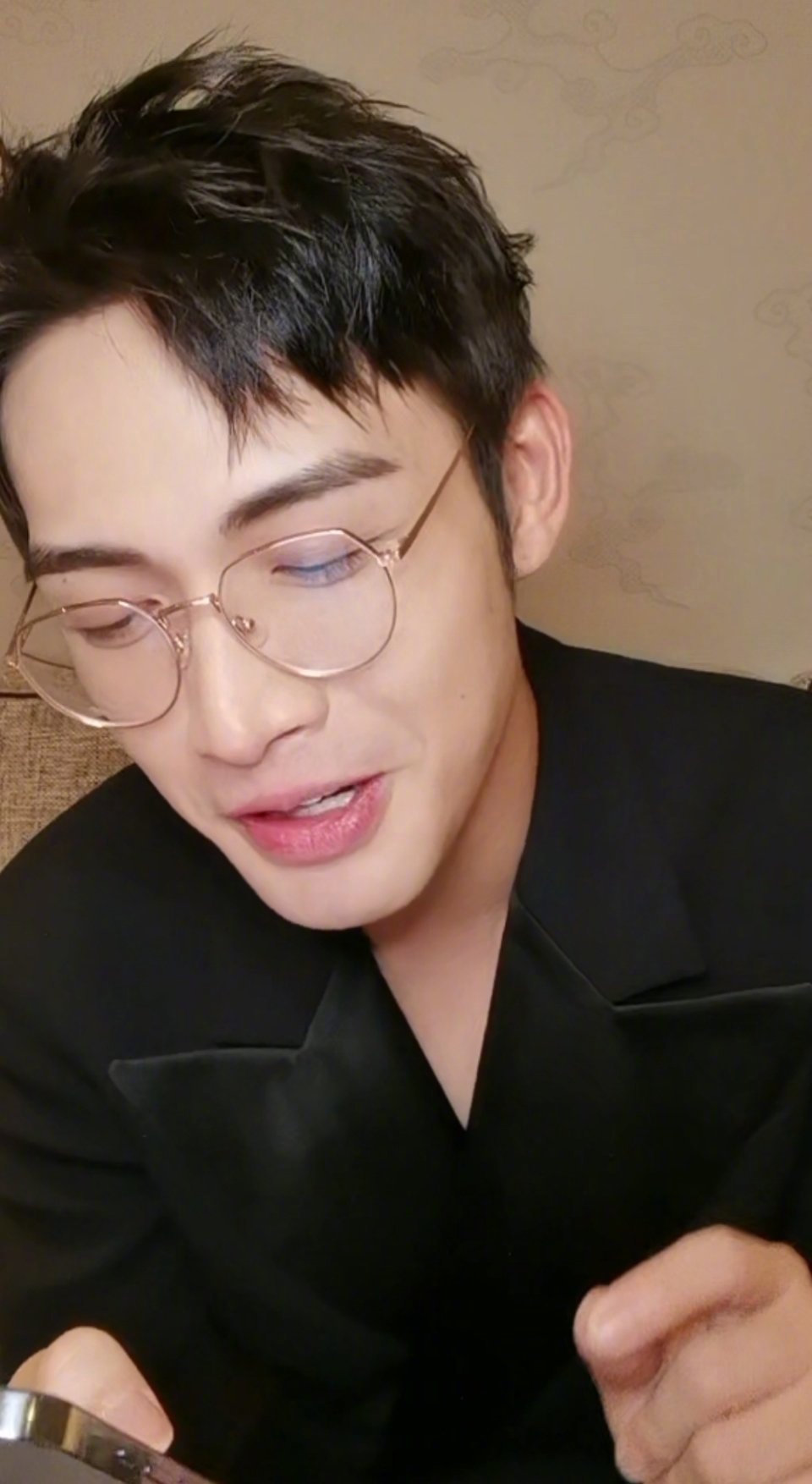 张彬彬今日直播