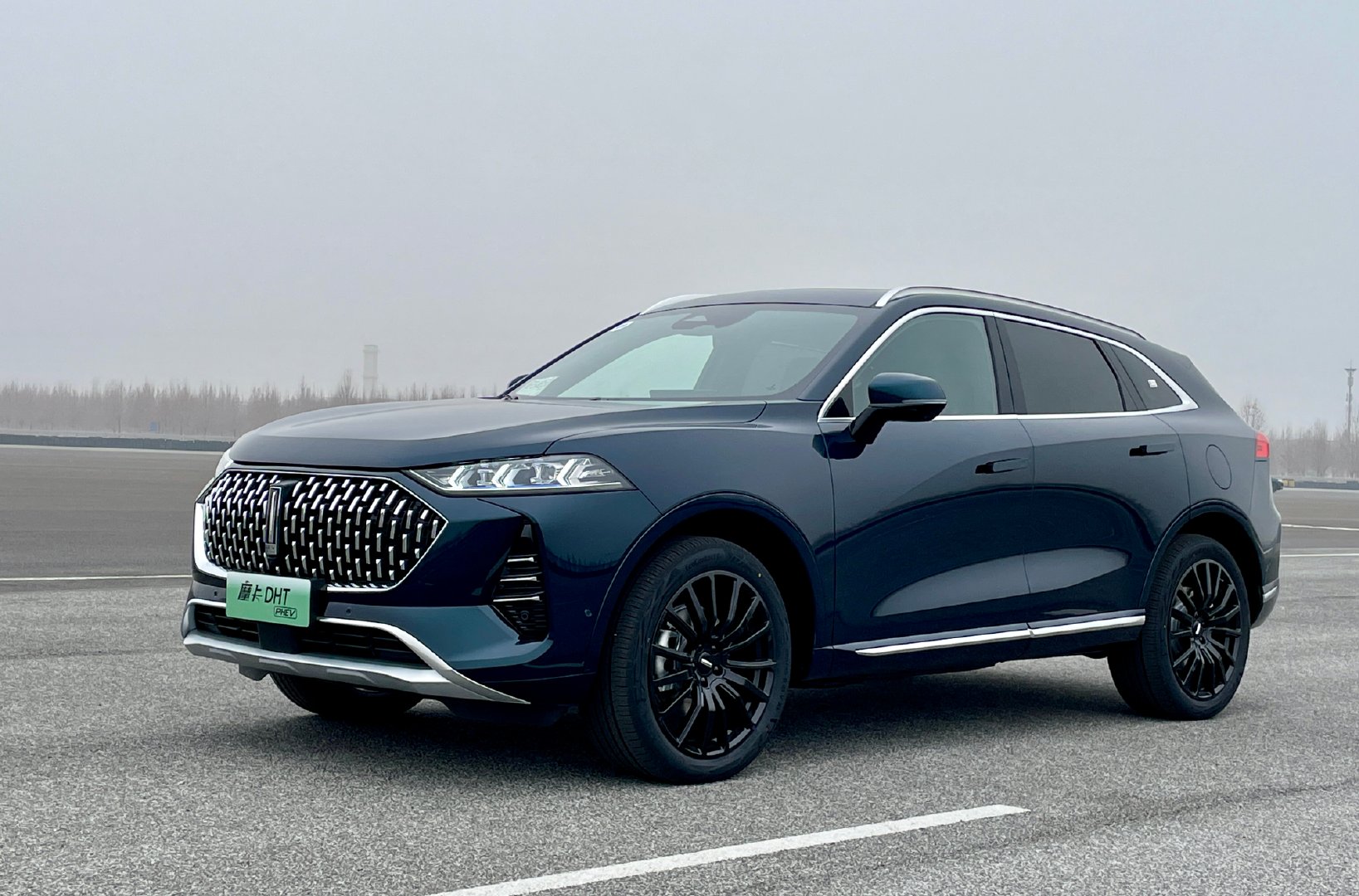 魏牌摩卡dhtphev彻底解决里程焦虑痛点