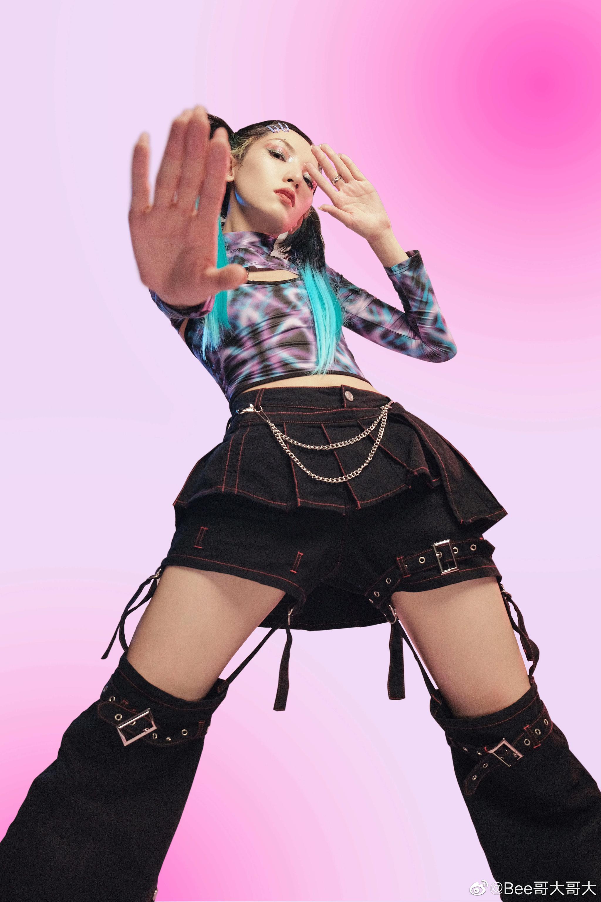 y2k女孩一起回到千禧年代03