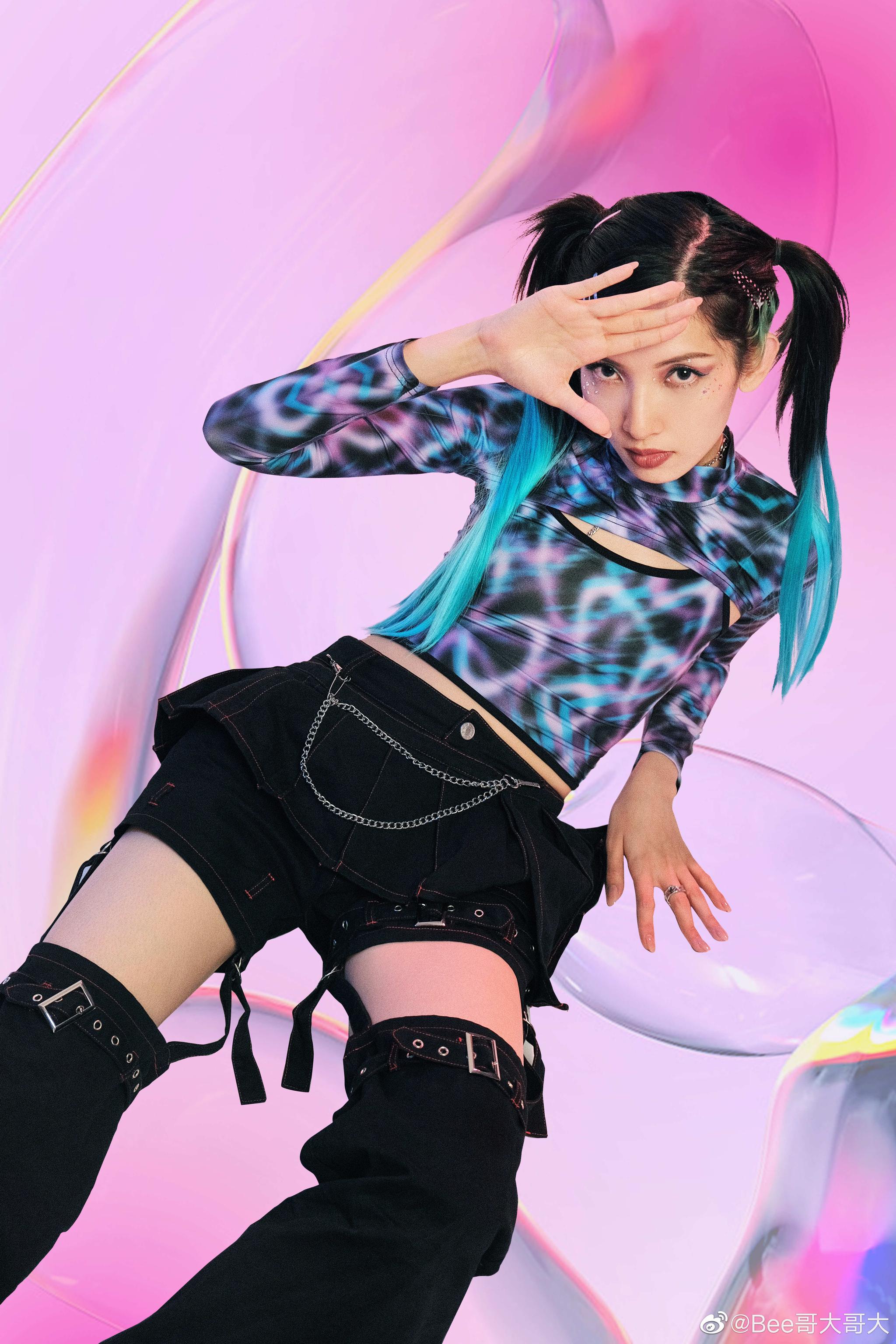 y2k女孩一起回到千禧年代03