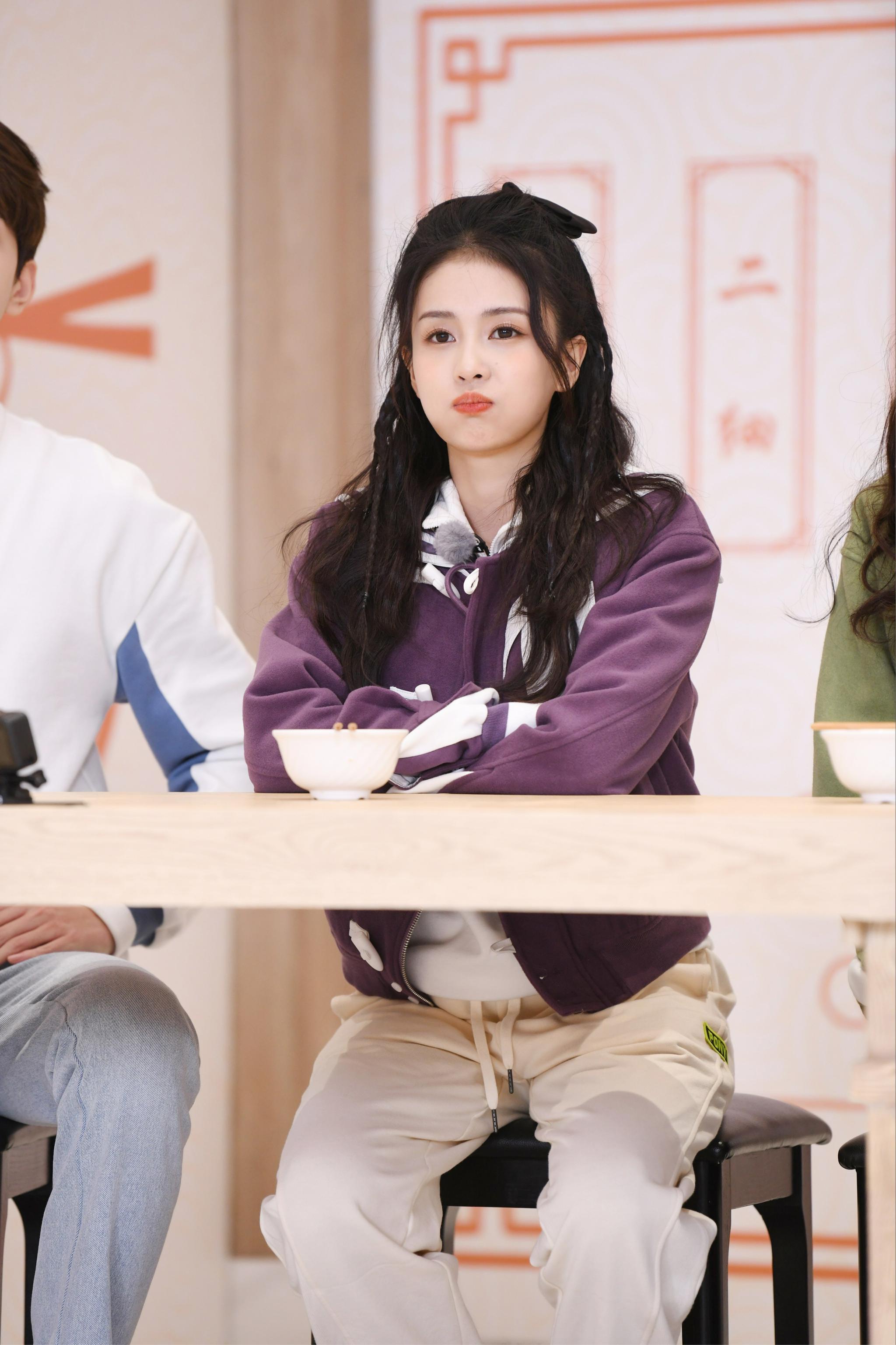 欢娱影视演员白鹿my参与录制的综艺节目奔跑吧黄河篇