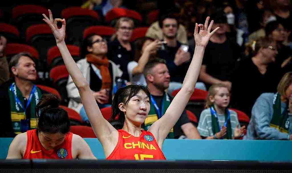 收视率第一!中国女篮63分狂胜创纪录,姚明愣神,现场球迷给力休闲区蓝鸢梦想 - Www.slyday.coM 收视率第一!中国女篮63分狂胜创纪录,姚明愣神,现场球迷给力休闲区蓝鸢梦想 - Www.slyday.coM