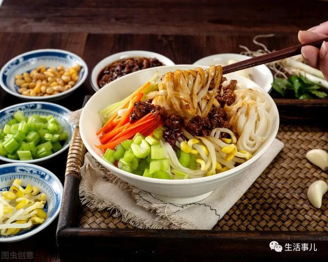 中国各地“面条”的特征,有的汤比面还值钱,你吃过几种|面条|浇头|汤头_新浪新闻