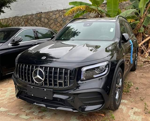 50万内奔驰最强7座suv全新amgglb实车20t动力配四驱