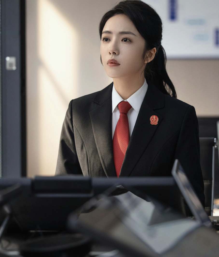 《底线》4位女性,叶芯是“愣头青”,王秀芳上演“欢乐喜剧人”|底线|王秀芳|王莎莎_新浪新闻