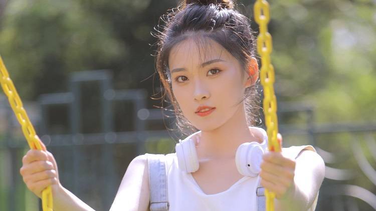 男女关系越界，往往是从这些“互动”开始的，别不信休闲区蓝鸢梦想 - Www.slyday.coM