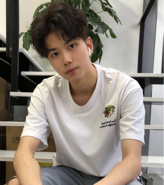 麟羽轩去其他俱乐部试训,水友:无可厚非