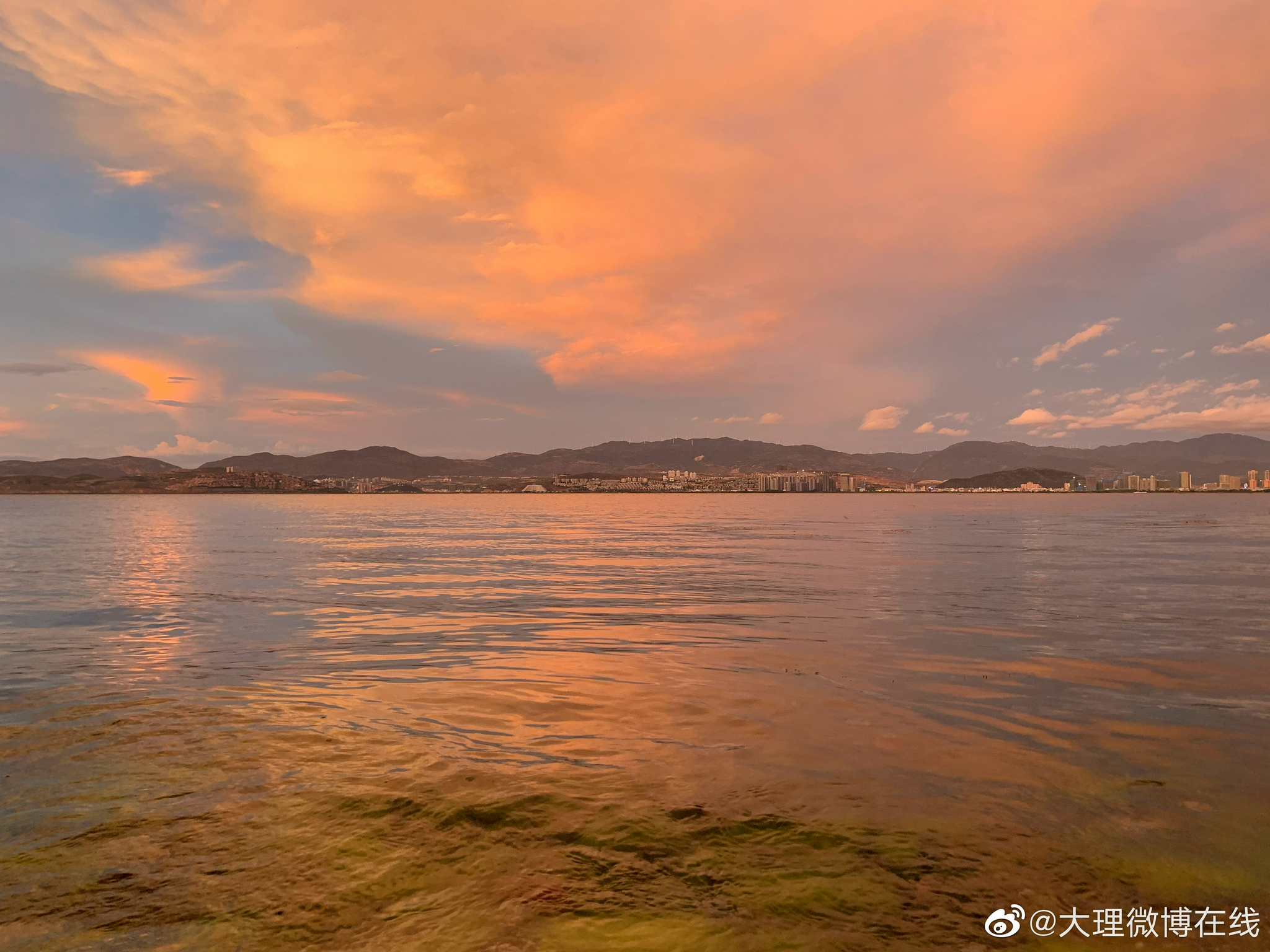 分享一组大理洱海夕阳__财经头条