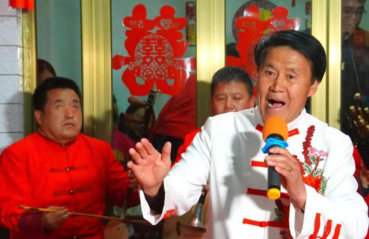 山西左权刘红权嫁侄女歌王石占明曹彦明飙歌庆祝