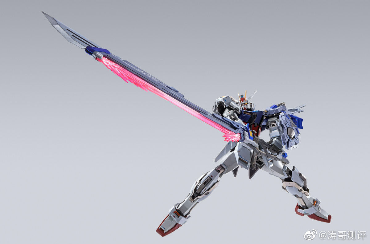 metal build系列强袭高达的剑装背包正式公开了