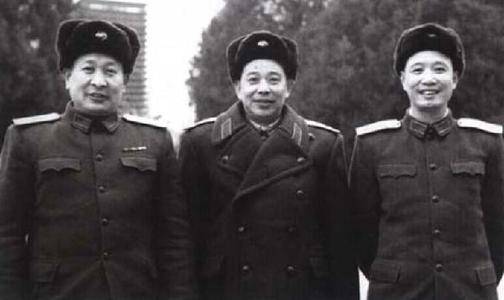 拥有五星上将美称的两位将军,一位是来自二野,另一位是来自三野