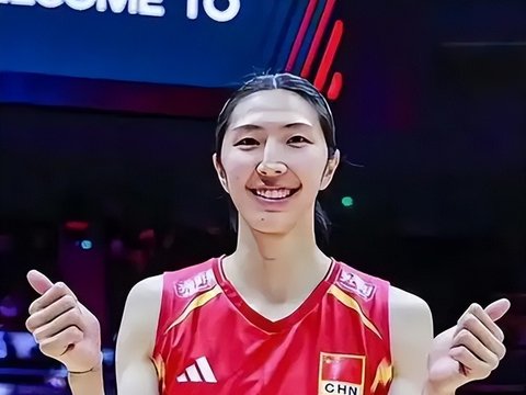 奇迹！走下手术台仅95天，吴梦洁强势回归，零失误把女排扛进决赛
