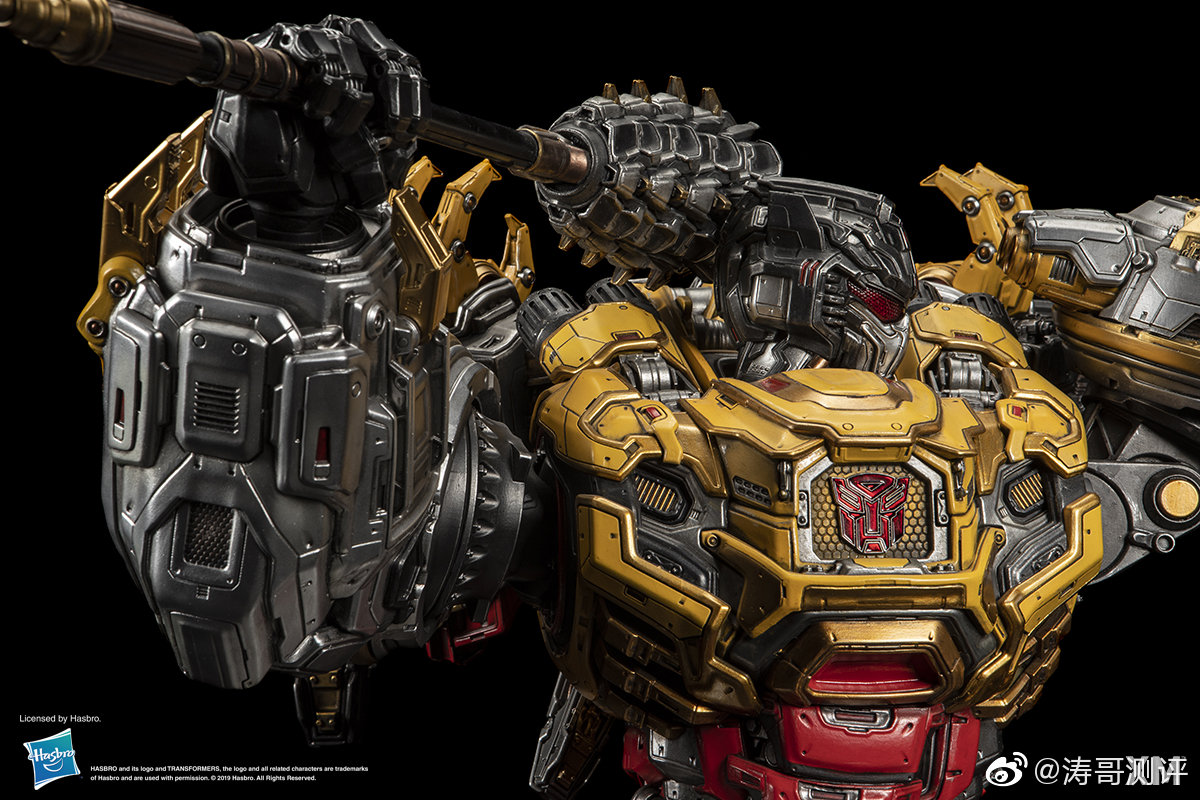 xmstudios推出了一款g1的钢索雕像全高大约80cm重47kg