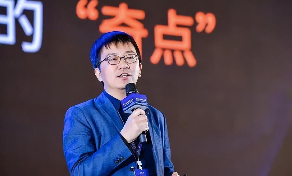 憋不出车的奇点汽车沈海寅