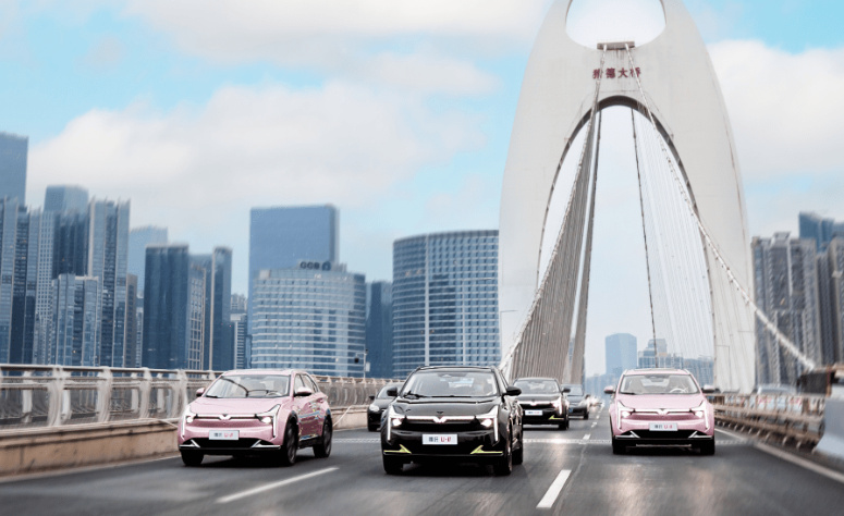 15万新能源SUV，这三款颜值高、性价比爆表，家用必看！