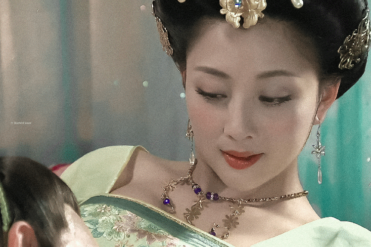 殷桃演的杨贵妃真的美艳动人,每一个眼神……|殷桃|杨贵妃_新浪新闻