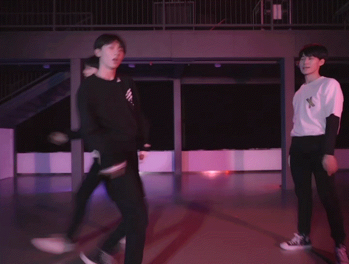 时代少年团马嘉祺,张真源,严浩翔跳女团舞动图,谁跳的最有感觉?