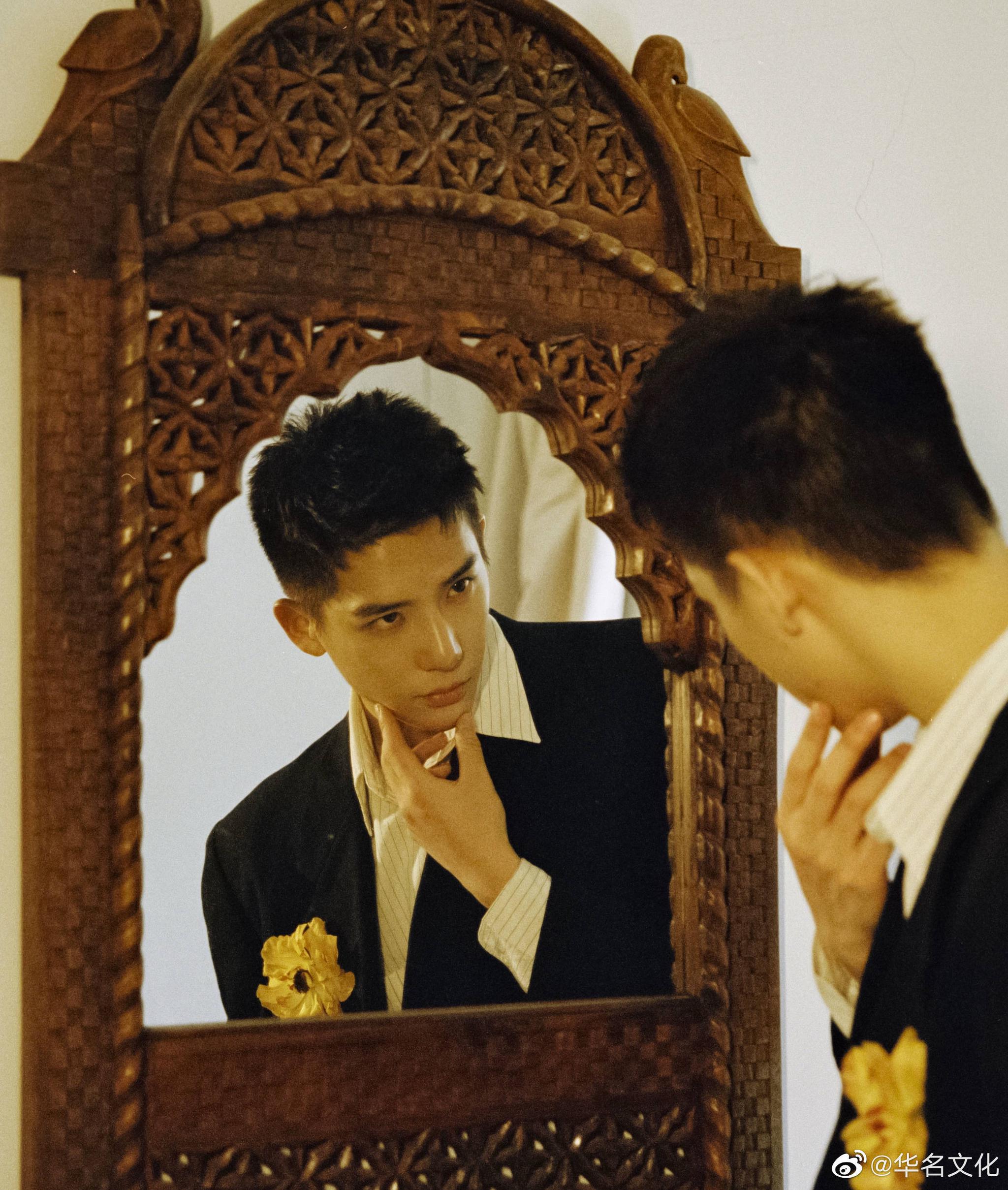 壹心78壹加壹王安宇胶片写真part2西装杀俊朗帅气