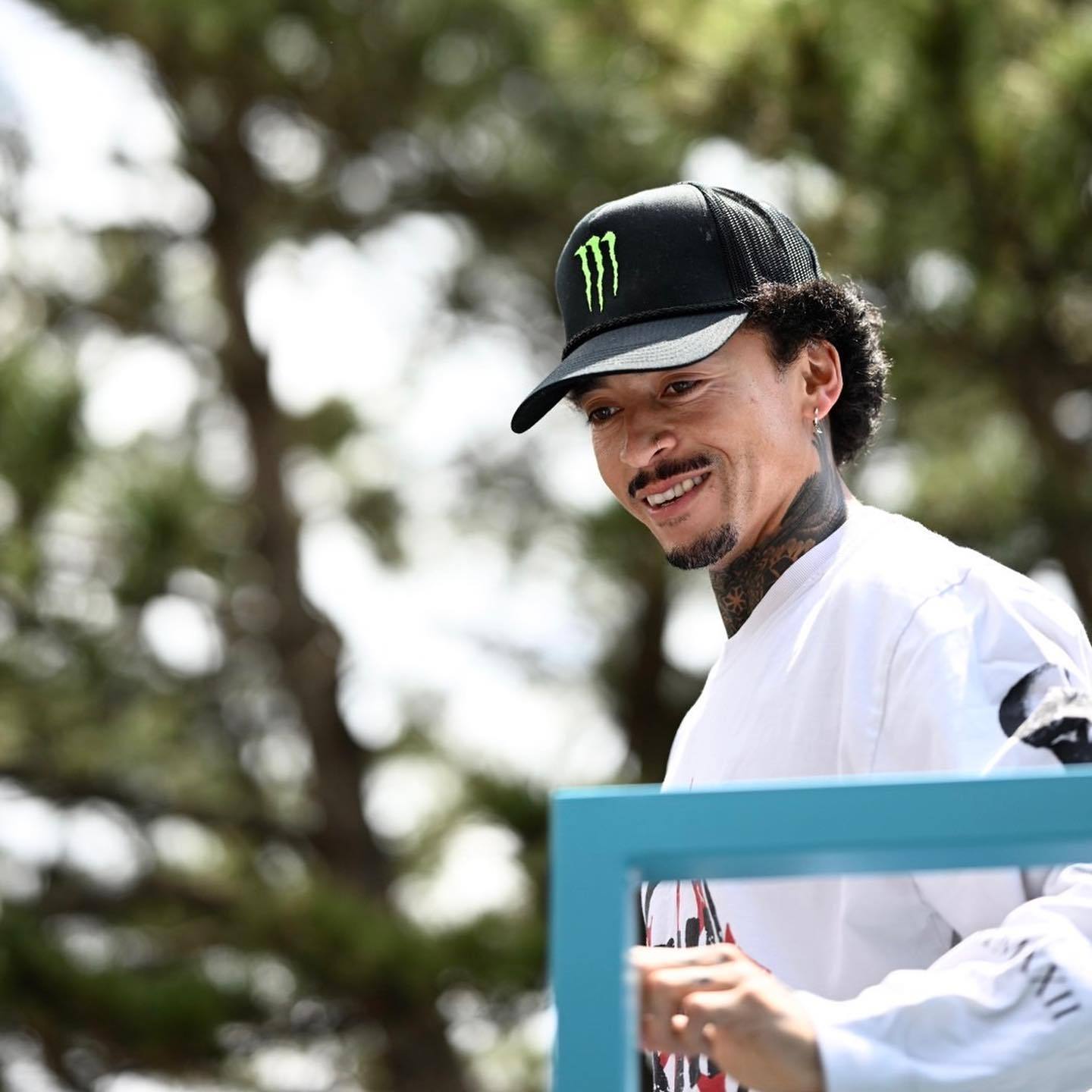 nyjah houston确认参加xgames japan2023男子滑板街式比赛……_高清