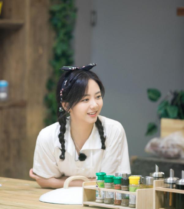 谭松韵郑爽的森系风穿搭也太治愈了吧