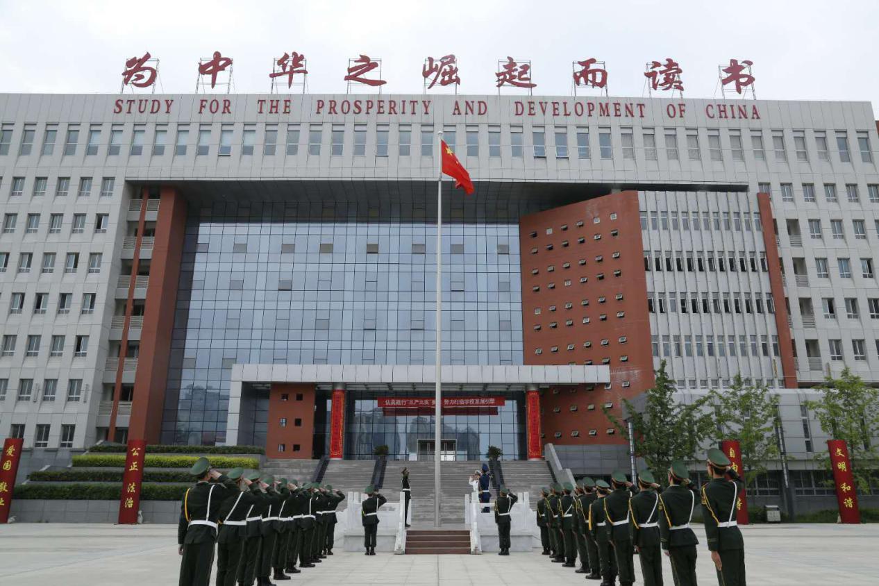 咸阳实验中学今年高考 600 分以上人数文理 上线达 118 人