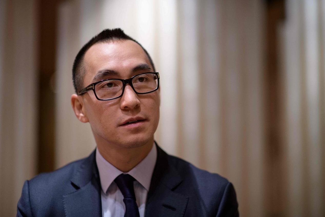 为什么赌王60岁后才"娶"三太,四太?