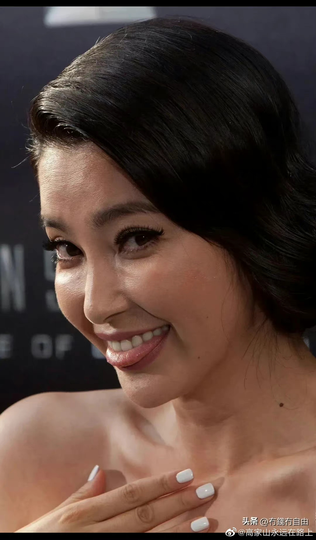 李冰冰的皮肤真好,就是皮肤有点黑,不化妆也挺漂亮的,长相好……_高清