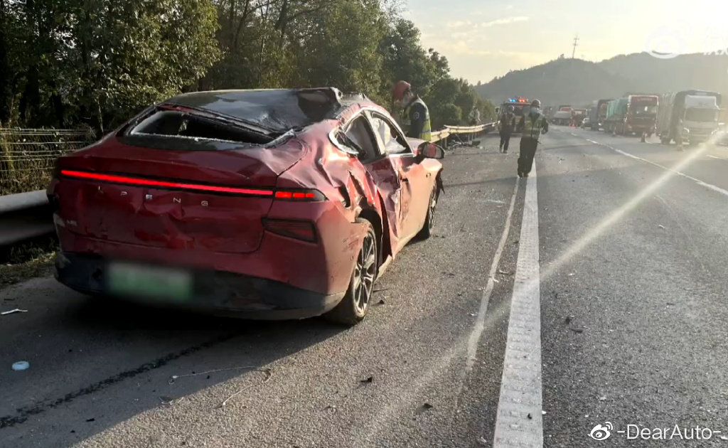 高速撂倒大货车系统与车主抢方向盘小鹏最新事故让人细思极恐