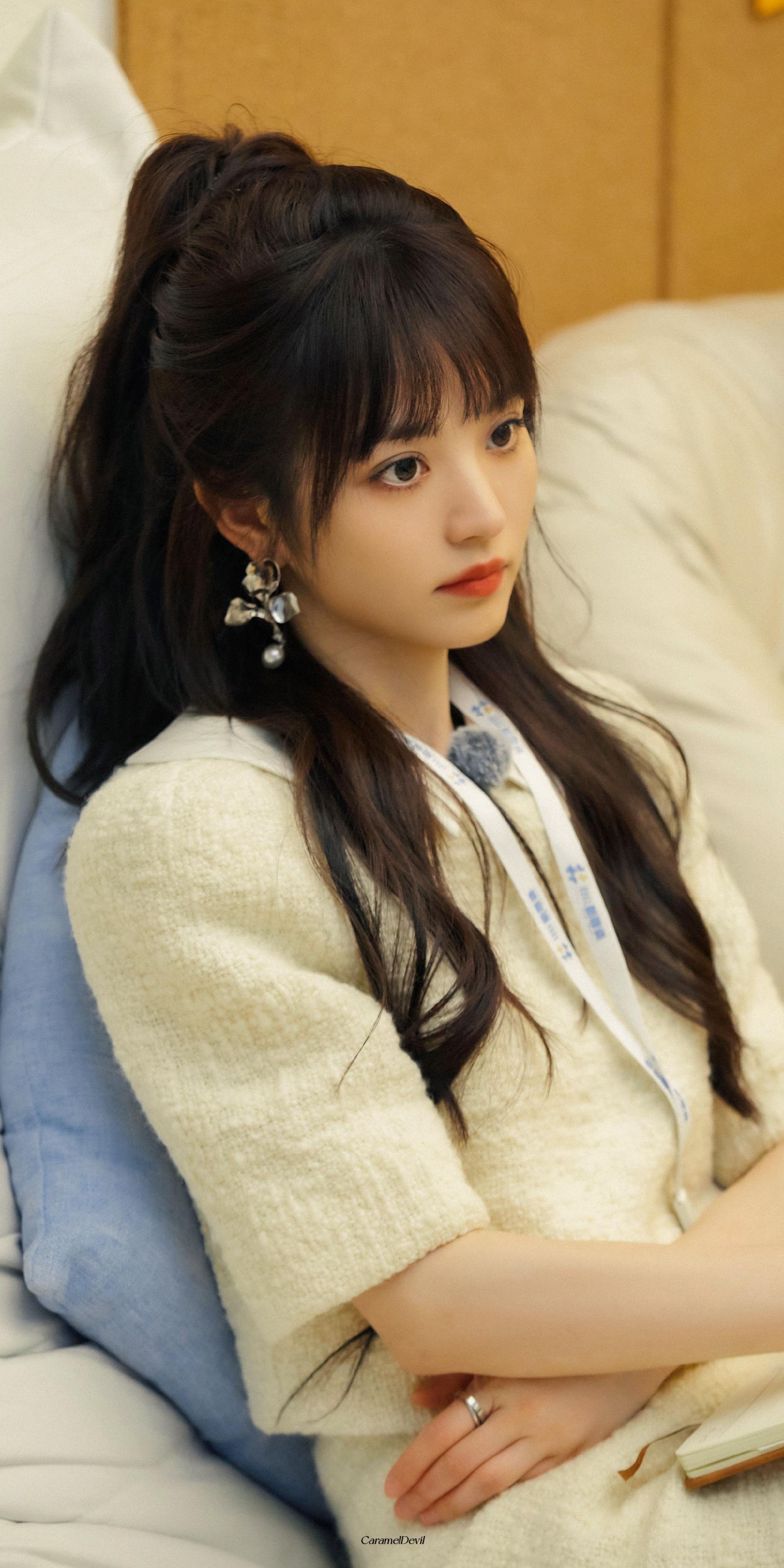 959594┊女子推理社_高清图集_新浪网