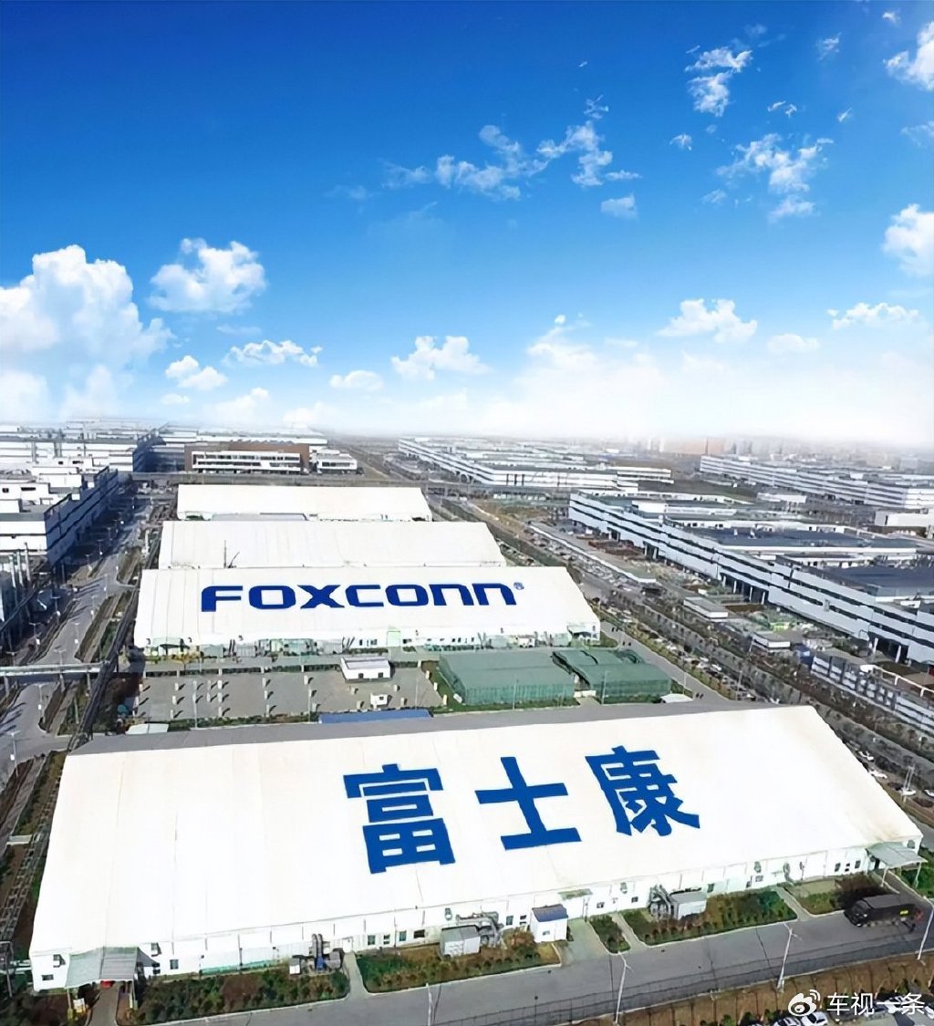 郑州富士康新动作:在河南投建新总部,10亿投资布局电动汽车产业