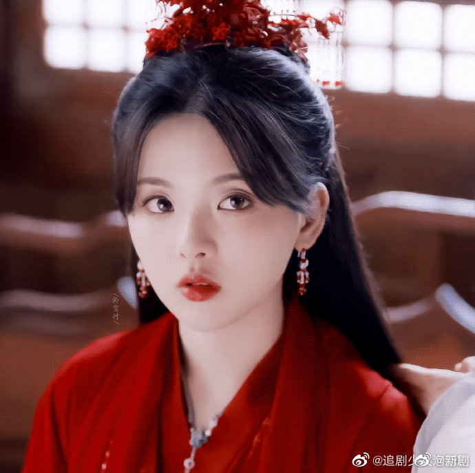 网传电视剧《剑来》主演暂定吴磊杨超越