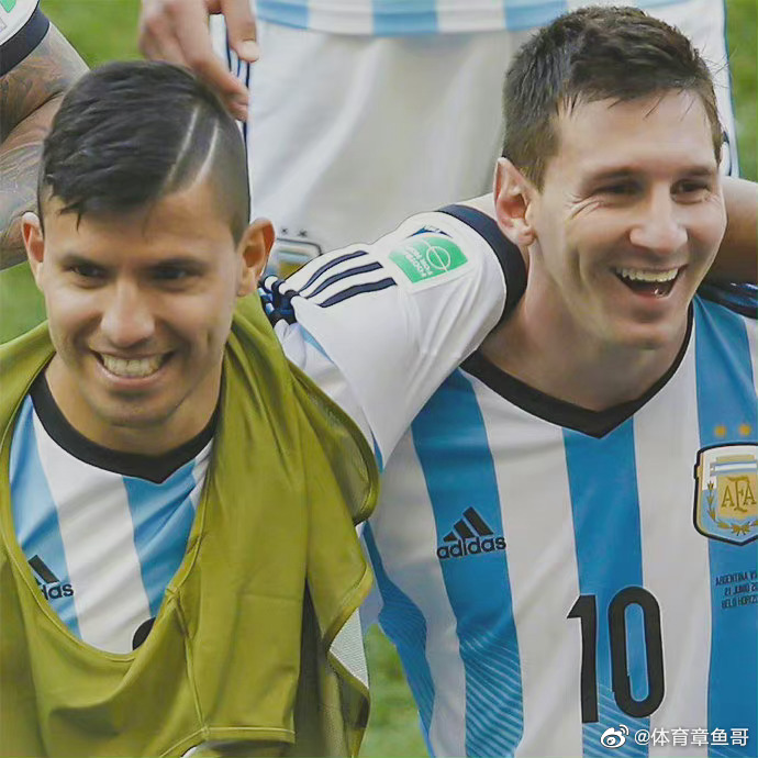 一起陪伴的时光终不会相忘:梅西&阿奎罗_高清图集_新浪网