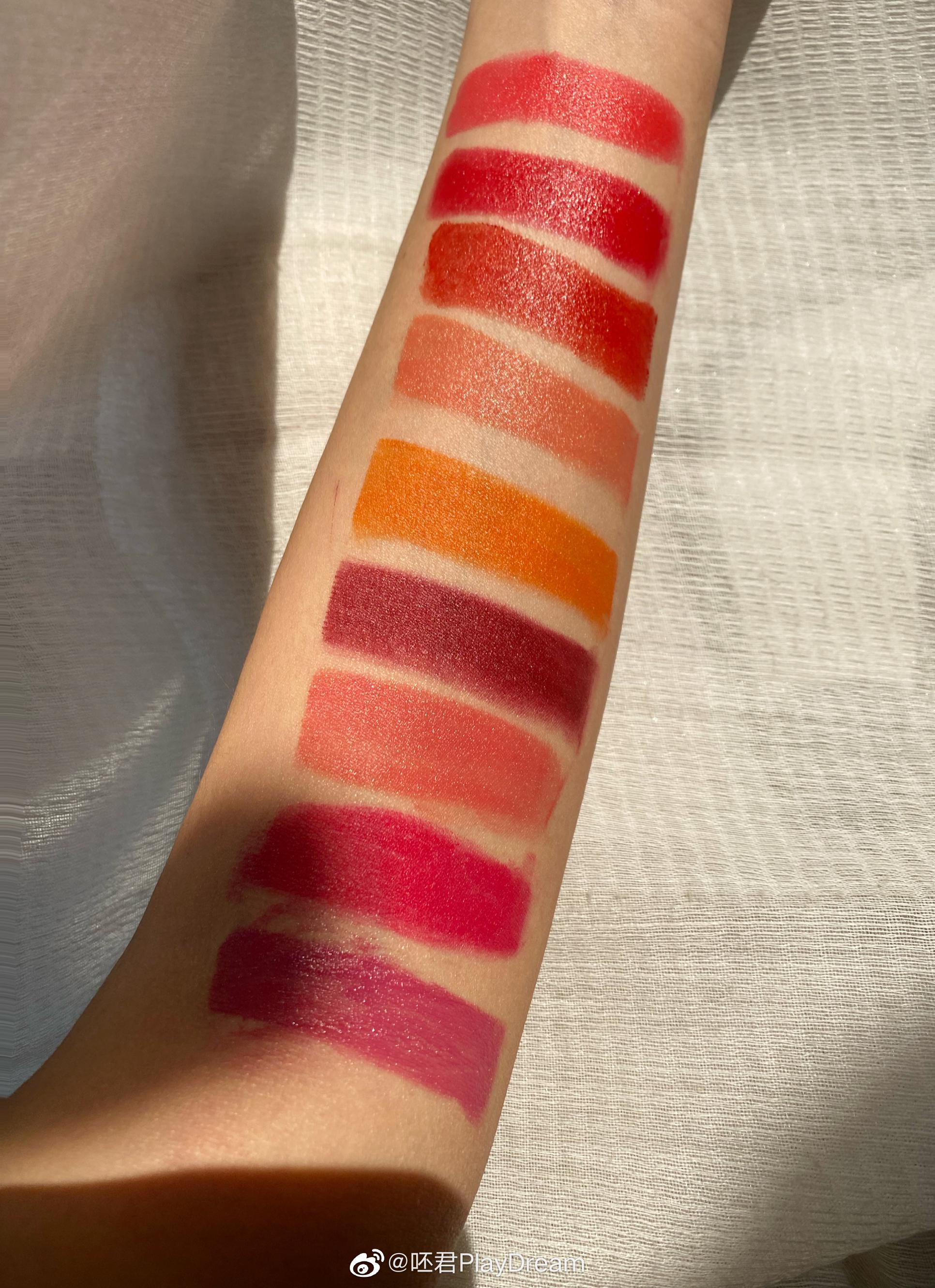 爱马仕口红手臂试色来啦上脸还是要参考我前几天的视频试色 更直