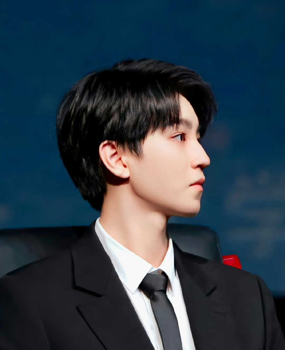 王俊凯,易烊千玺侧颜